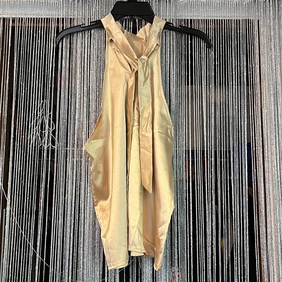 Blouse - Picture 2 of 2